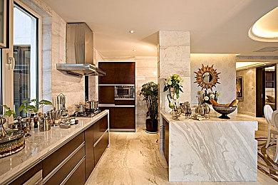 13岁男孩网课期间充值《王者荣耀》等游戏近4万！家长要退款